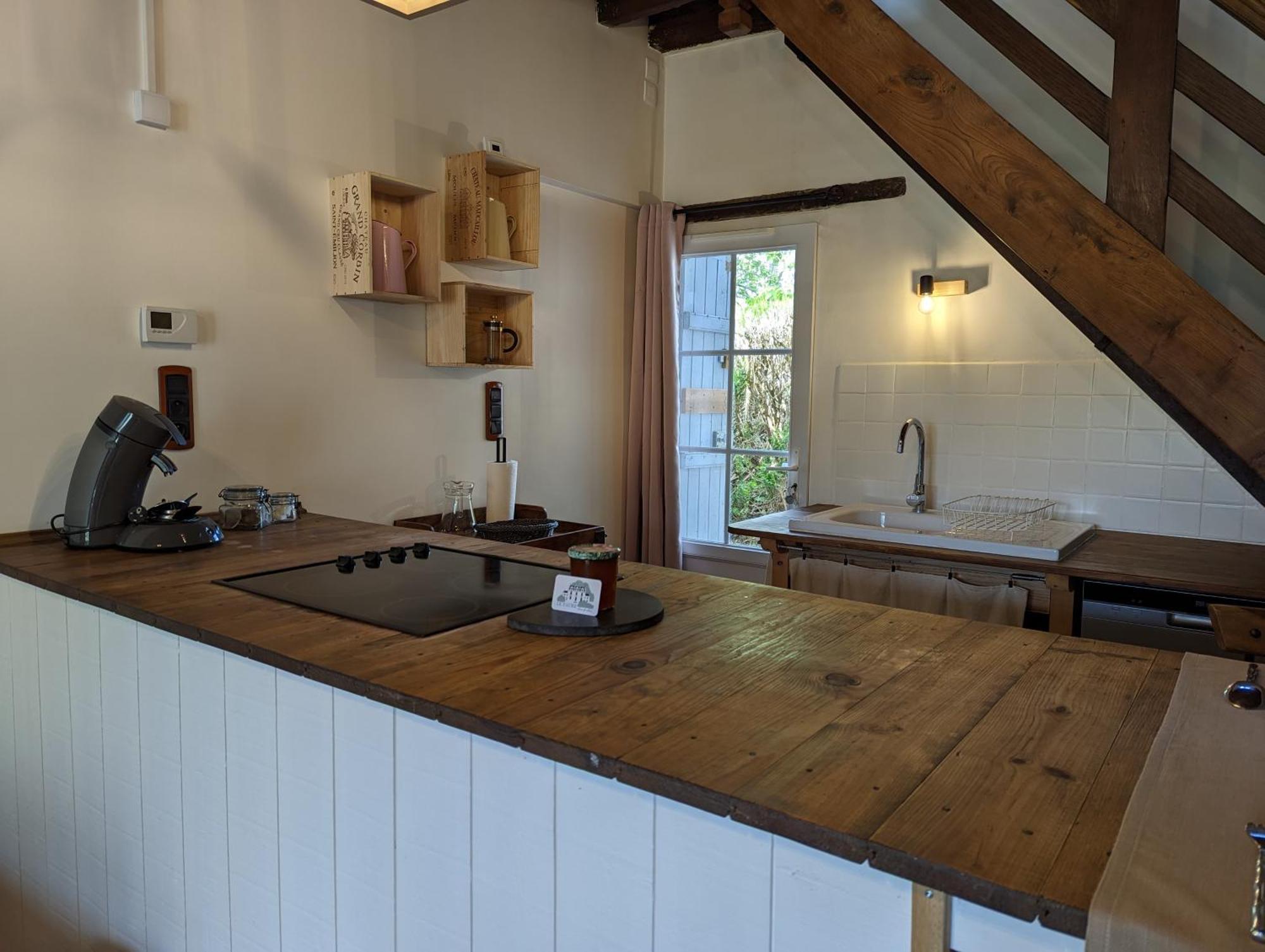 Bed and Breakfast Domaine Du Faure Chadurie Номер фото